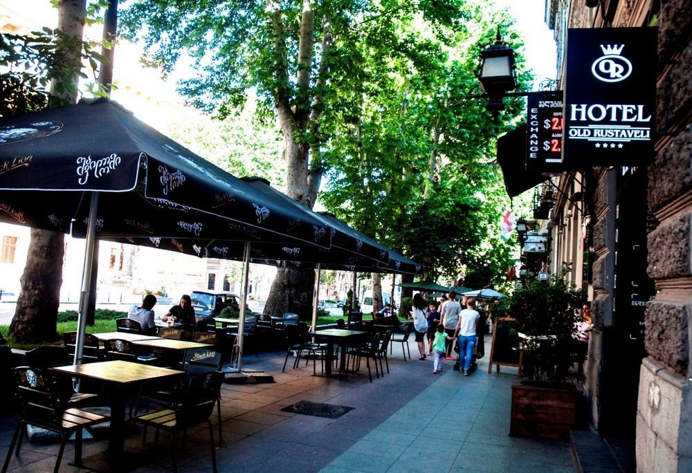 Evrika Apartments On Rustaveli Avenue Tbilisi ภายนอก รูปภาพ